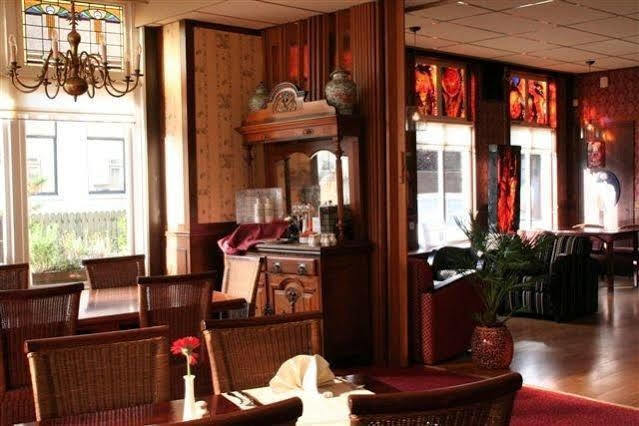 Hotel Restaurant 'T Heerenlogement Harlingen Eksteriør bilde